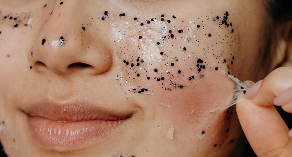 pexels-polina-kovaleva-6543489-min